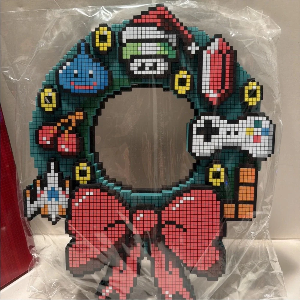 Think Geek Christmas Wreath 8bit LED Lighted 2011 Retro Video Game NEW SEALED